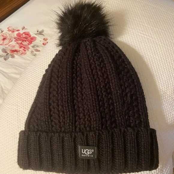 Ugg Australia Pom Winter Hat waffle new black one size acrylic Women’s Sized 61wm7QgA4OL._AC_SY350_QL65_.jpg main image 2